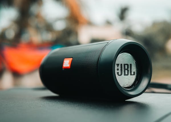 JBL PartyBox Encore Essential 2